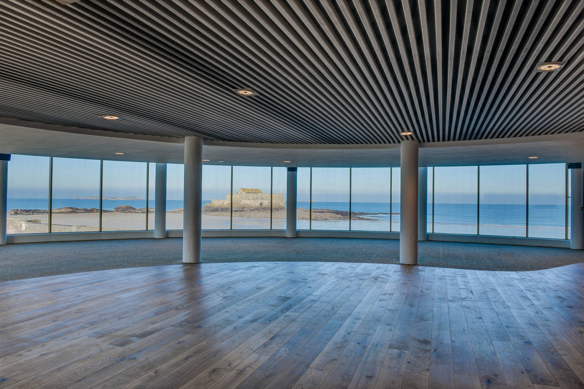 Visitez le Palais des Congrès de Saint-Malo entièrement rénové, en vidéo